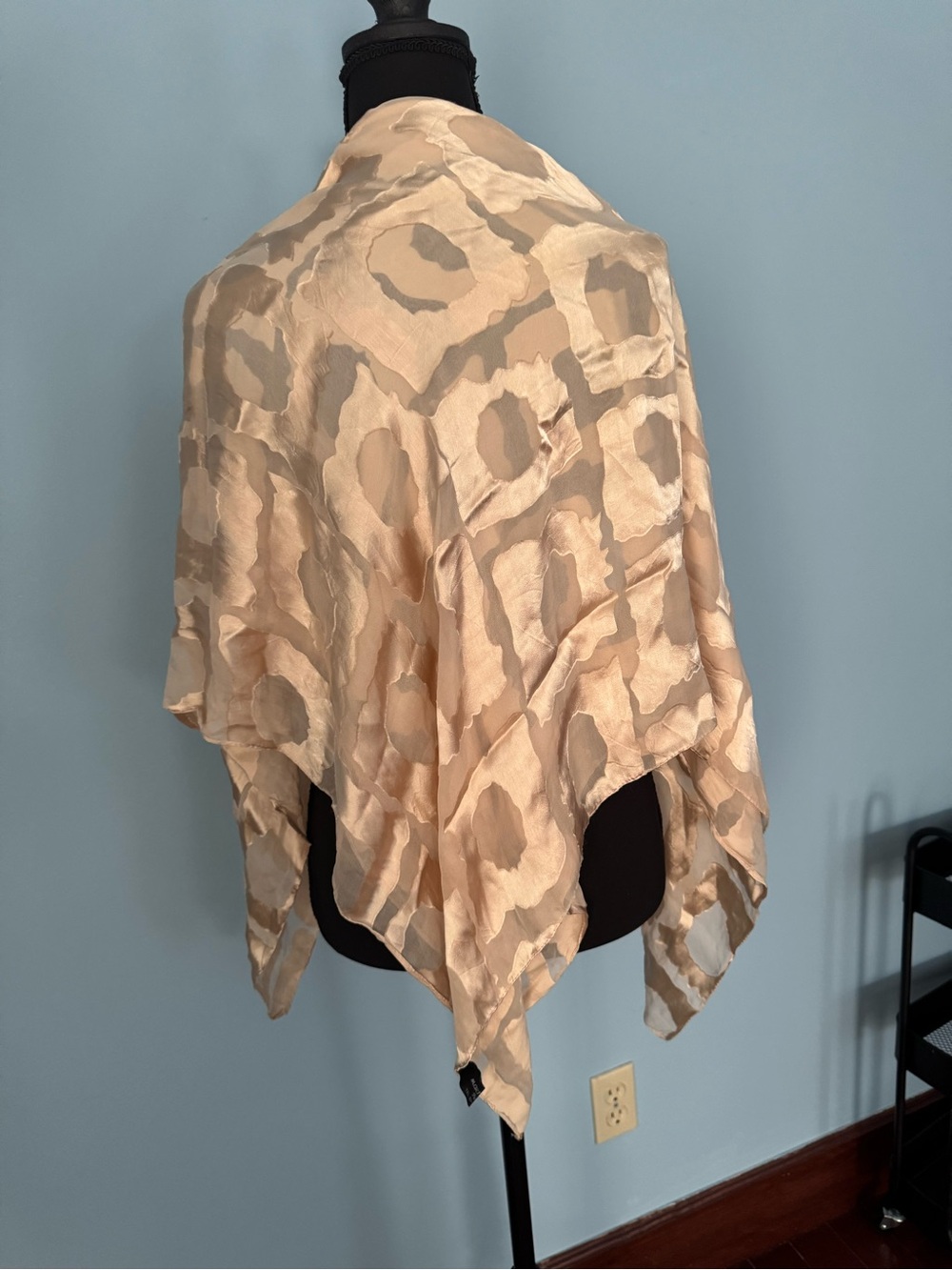 Neutral Cream Patterned square scarf